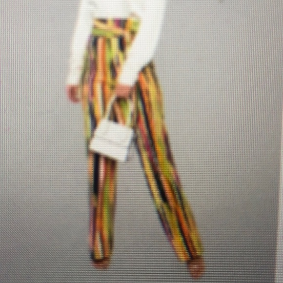 A dozen roses high rise striped pants size L - Picture 5 of 5